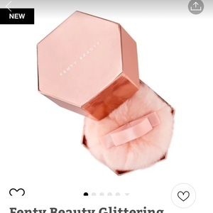 Fenty beauty glittering Pom Pom.